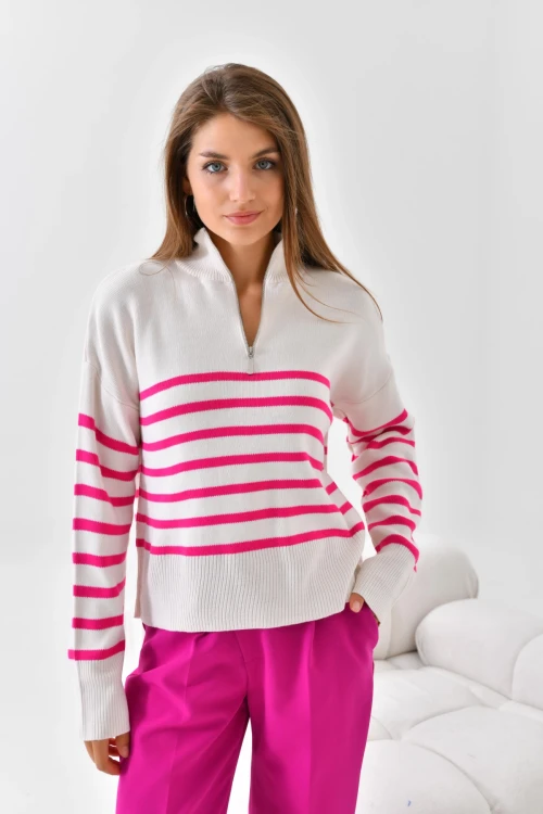 10341 KADIN FUŞYA YAKALI FERMUARLI ÇİZGİLİ DESENLİ  KAZAK