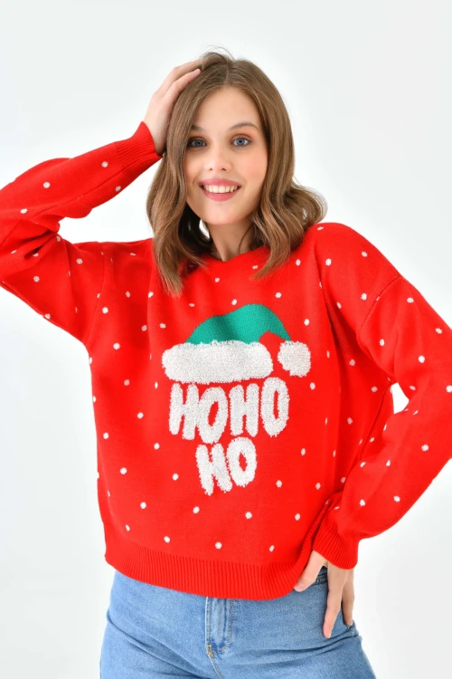 Kadın Kırmızı Yılbaşı konseptli Kazak