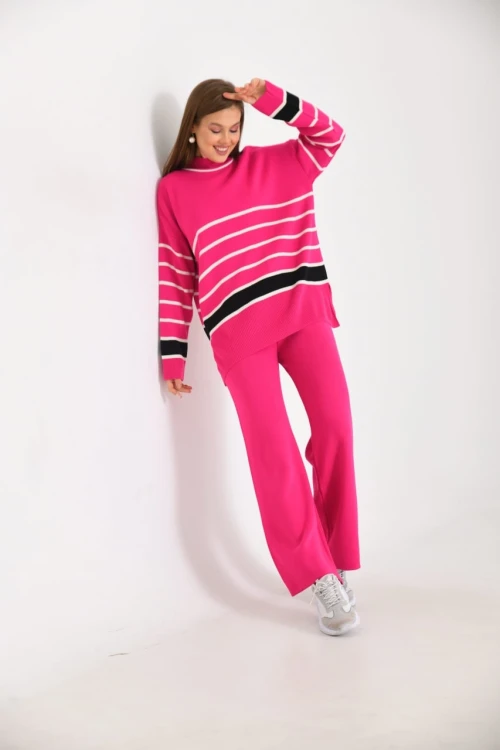 KADIN FUŞYA YÜKSEK BOYUN PANTOLONLU İKİLİ TAKIM