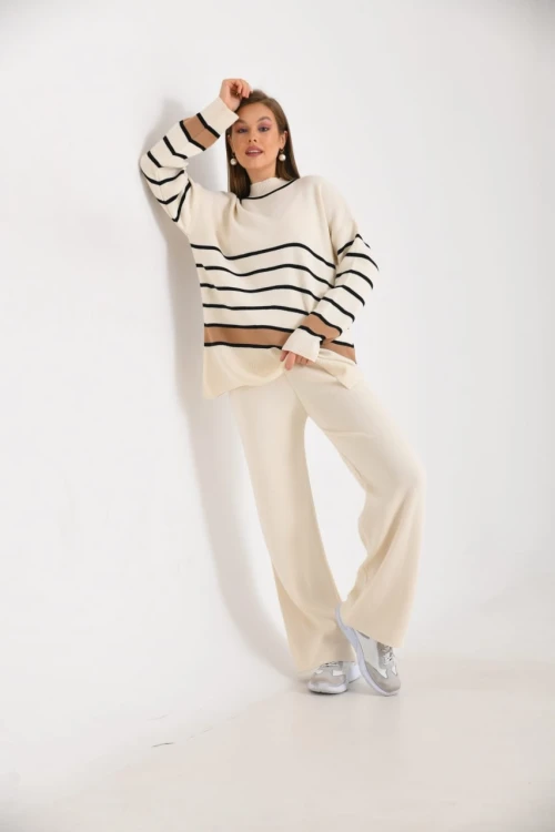 KADIN MAVİ YÜKSEK BOYUN PANTOLONLU İKİLİ TAKIM