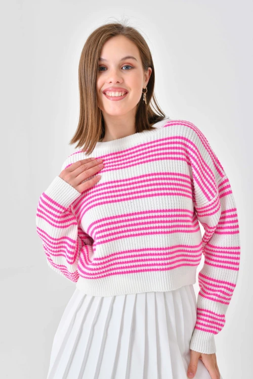 KADIN PEMBE BİSİKLET YAKA ÇİFT RENK ÇİZGİLİ MODEL KAZAK