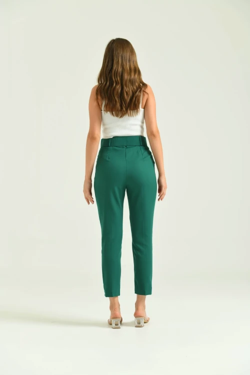 Kadın Pantolon Kemer Detaylı Basic Kadın Pantolon Zümrüt - T018