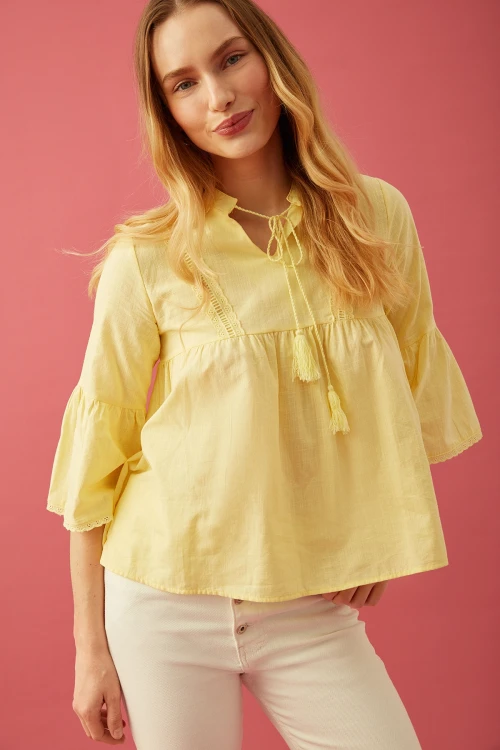 Volanlı Yaka Bağlamalı Sarı Bluz