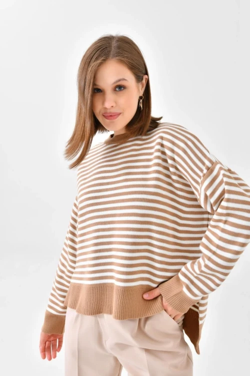 Kadın Kazak Çizgili Yuvarlak Yaka Kazak Camel - 224520