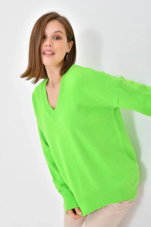 Kadın Kazak Elma Yeşili V Yaka Kazak Yeşil - 8093