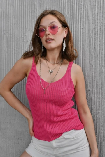 10765 FUŞYA ASKILI LİKRALI DAR KESİM TRİKO KAZAK