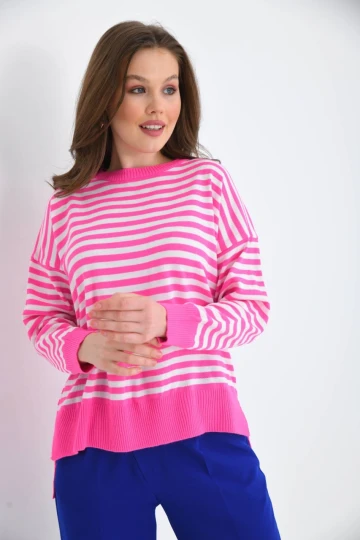 Kadın Kazak Çizgili Yuvarlak Yaka İnce Kazak Fuşya - 10147