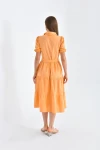 22133 ORANGE YAKALI BALON KISA KOLKEMERLİ DİZ ALTI ELBİSE
