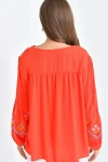 Kadın Bluz Omuz ve Kolları İşlemeli Büzgülü Kadın Bluz Nar - 33035