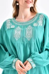 Kadın Bluz Yuvarlak Yaka Yaka ve Bilek İşlemeli Bluz Kadın Bluz Yeşil - 33032